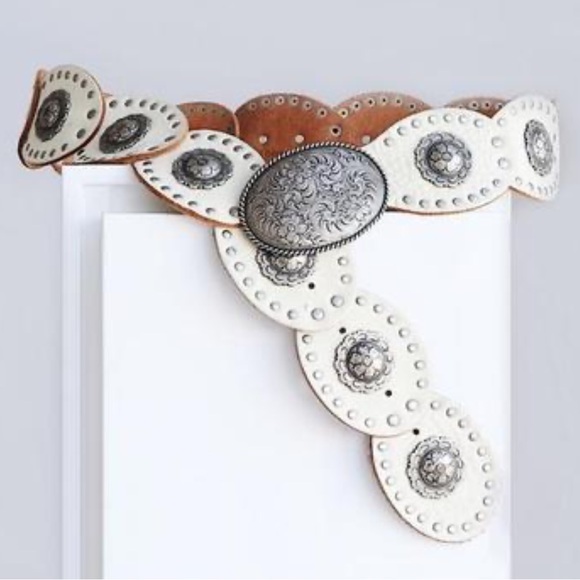 Fossil Accessories - FOSSIL vintage Y2K Leather Concho BELT - Bone Color- large